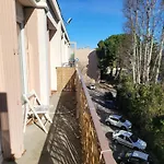 Elegant Apparemment 60M2 Climatise